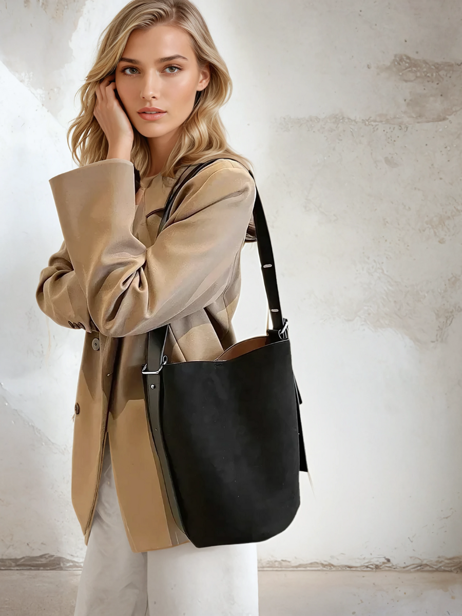Leather bag